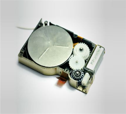 耳机线收线自动装置