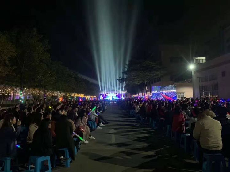 UED官网机电迎新春暨颁奖大会